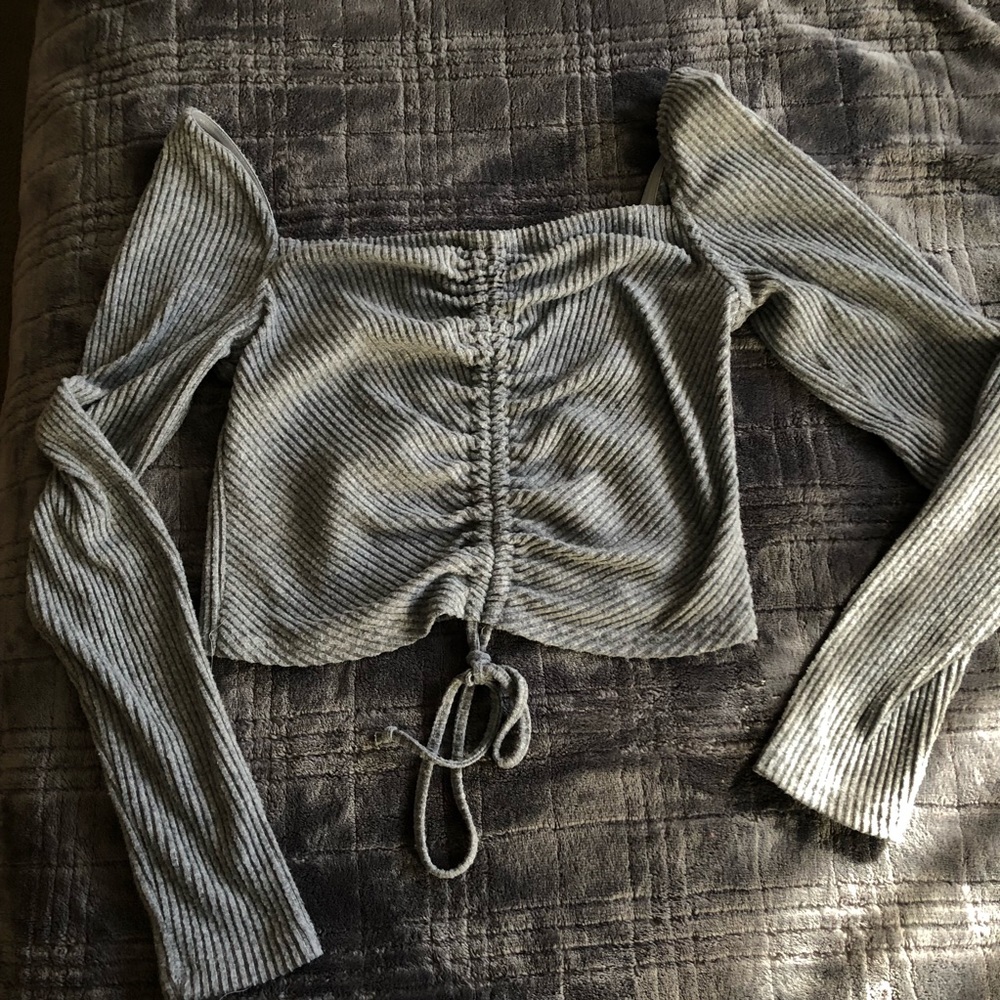 Off the shoulder ribbed long sleeve